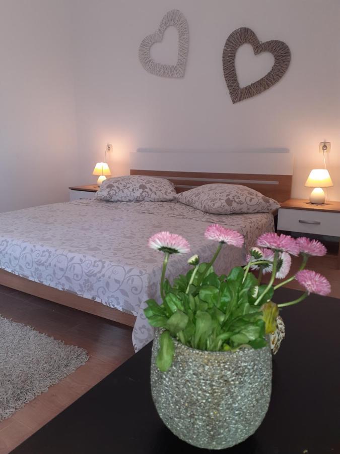 Apartments Balen Barbat na Rabu ภายนอก รูปภาพ