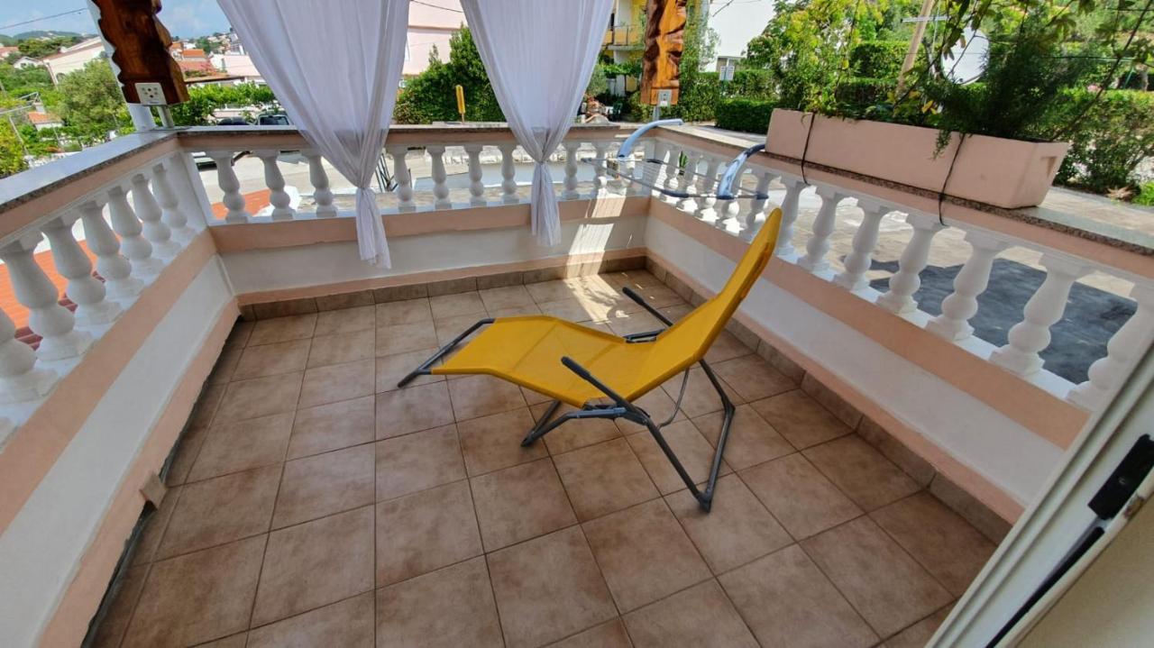 Apartments Balen Barbat na Rabu ภายนอก รูปภาพ